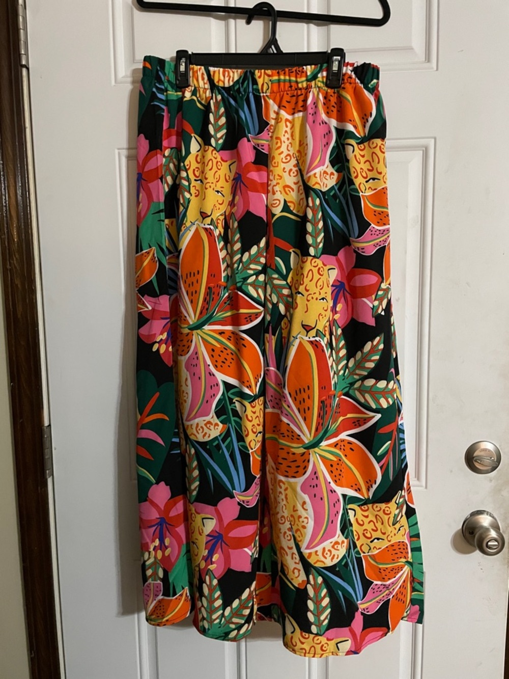 SHEIN Wide Leg Pants in Black with Bright Floral Print